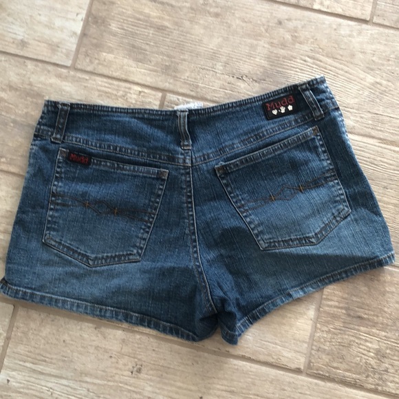 ❤️Mudd Denim size 7 Jean shorts. - Picture 2 of 8